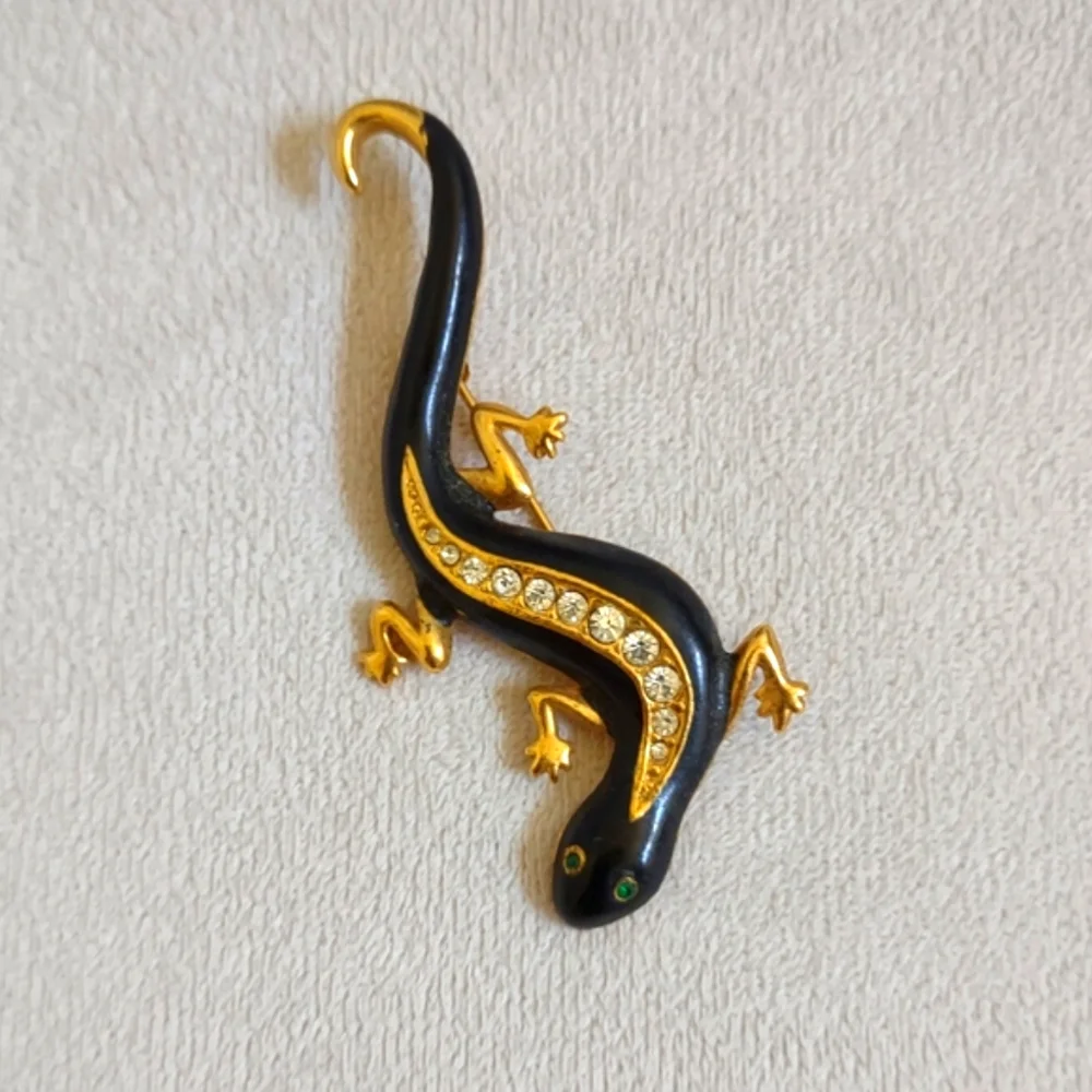 Vintage Lizard Pin Brooch Salamander